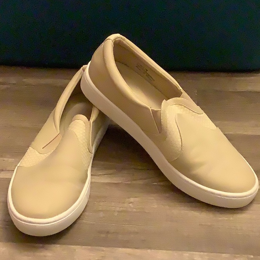 Tan slip on sneakers women’s size 7